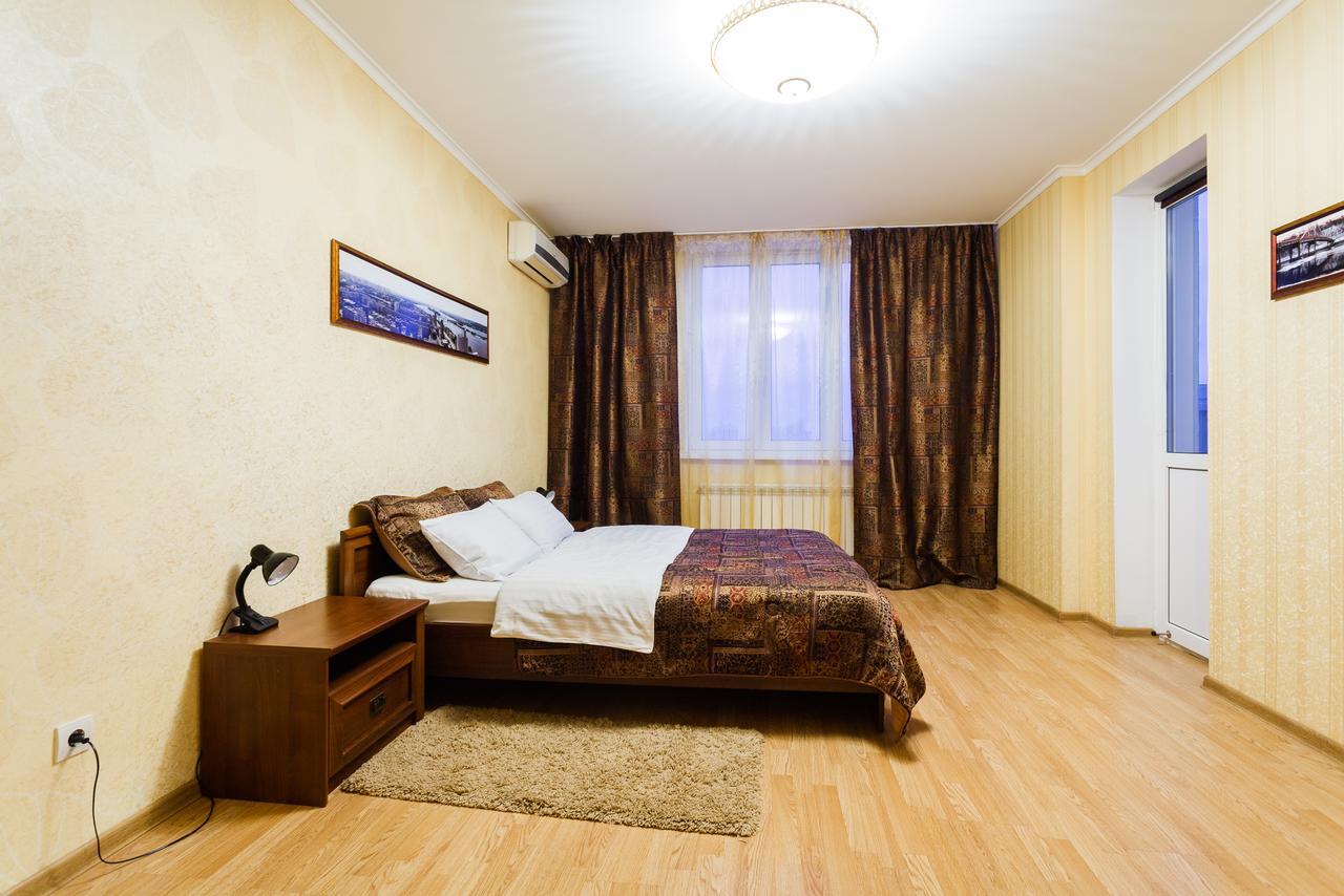 Apartment In Complex Korona On Knyazhyi Zaton 21 Киев Екстериор снимка