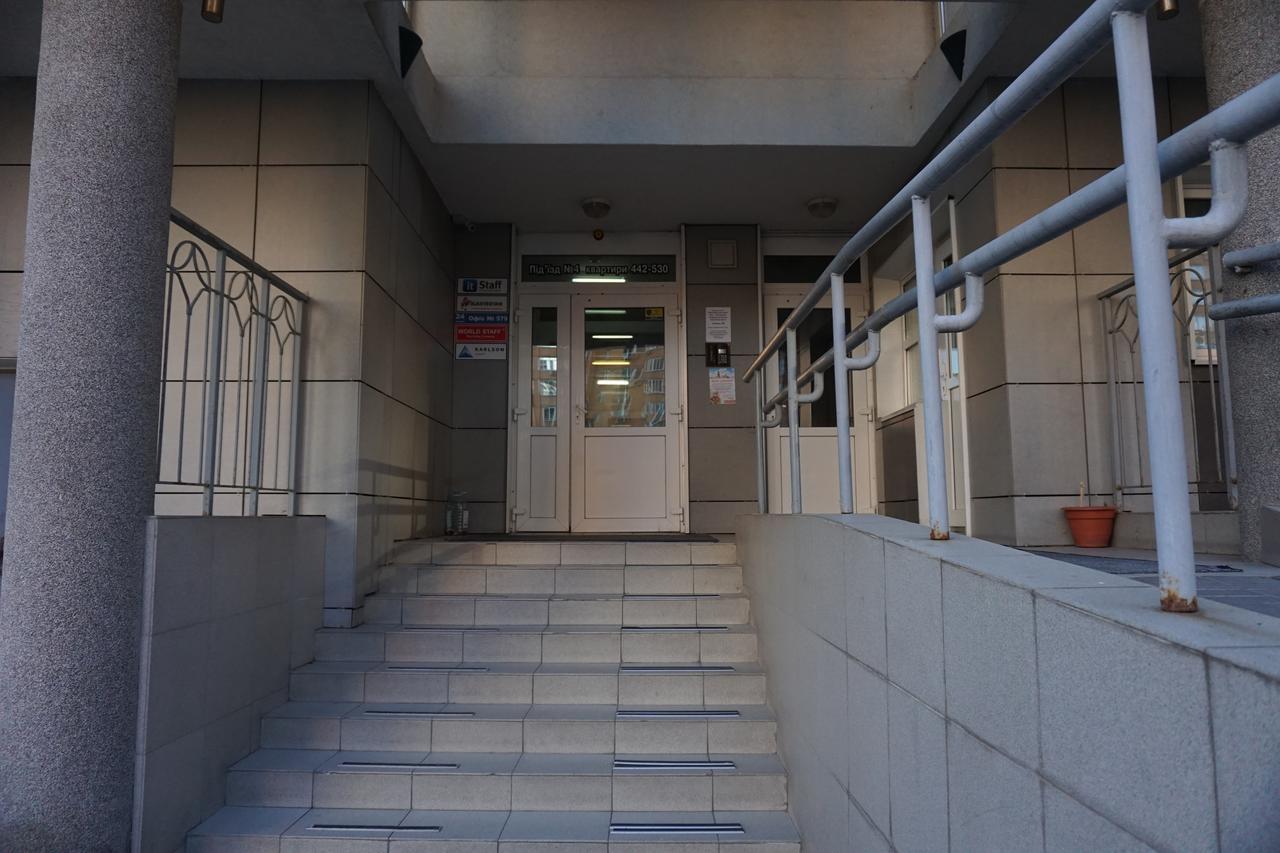 Apartment In Complex Korona On Knyazhyi Zaton 21 Киев Екстериор снимка