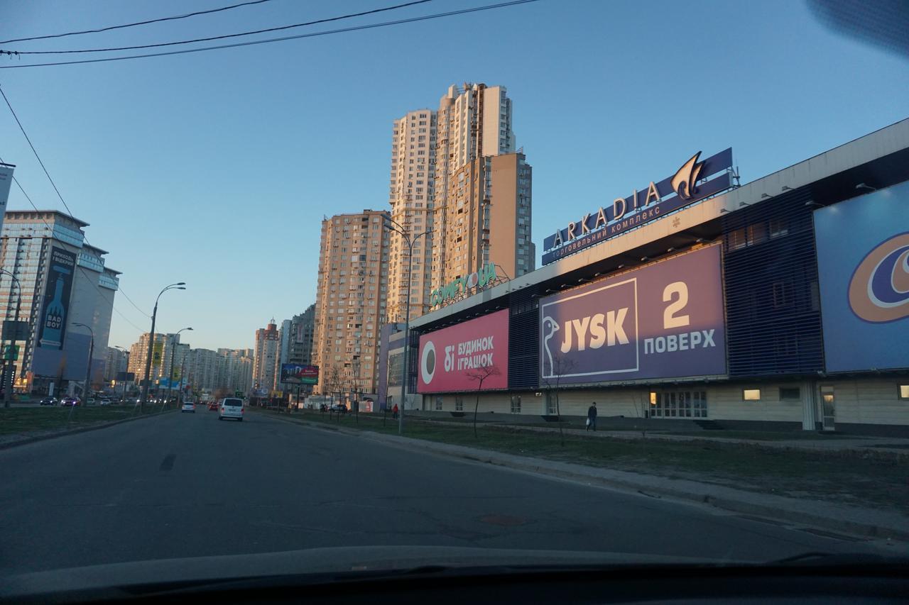 Apartment In Complex Korona On Knyazhyi Zaton 21 Киев Екстериор снимка